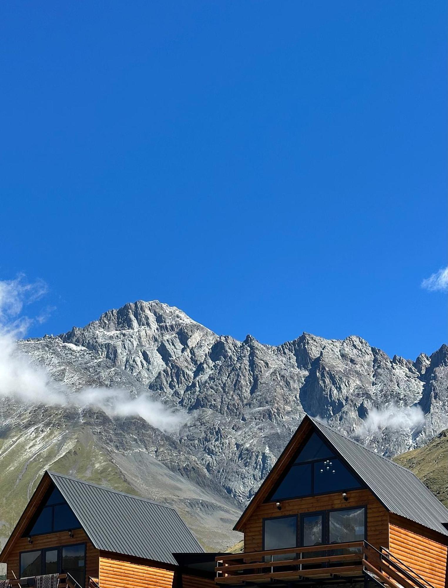 Kazbegi Inn Cottages Zewnętrze zdjęcie