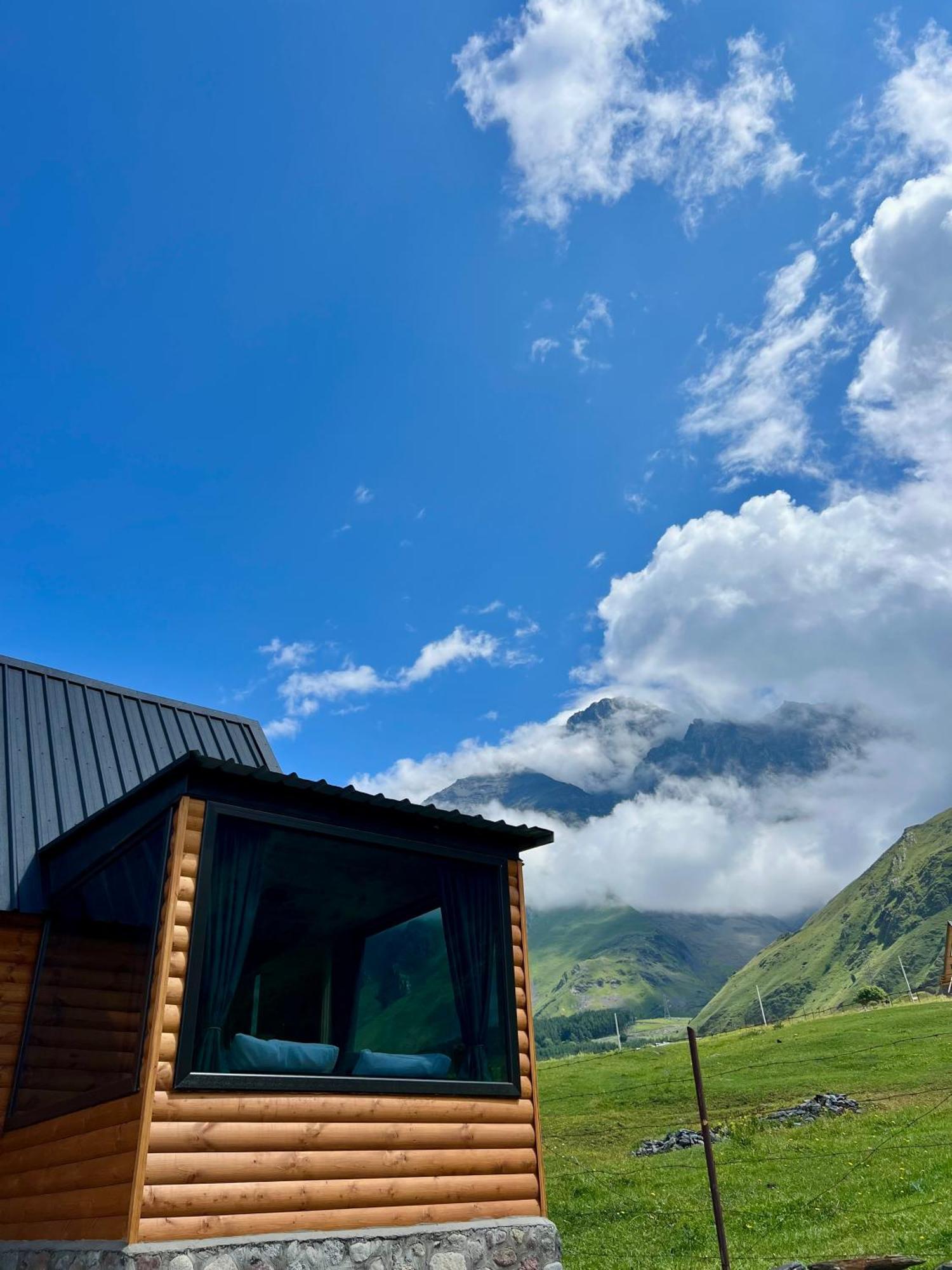 Kazbegi Inn Cottages Zewnętrze zdjęcie