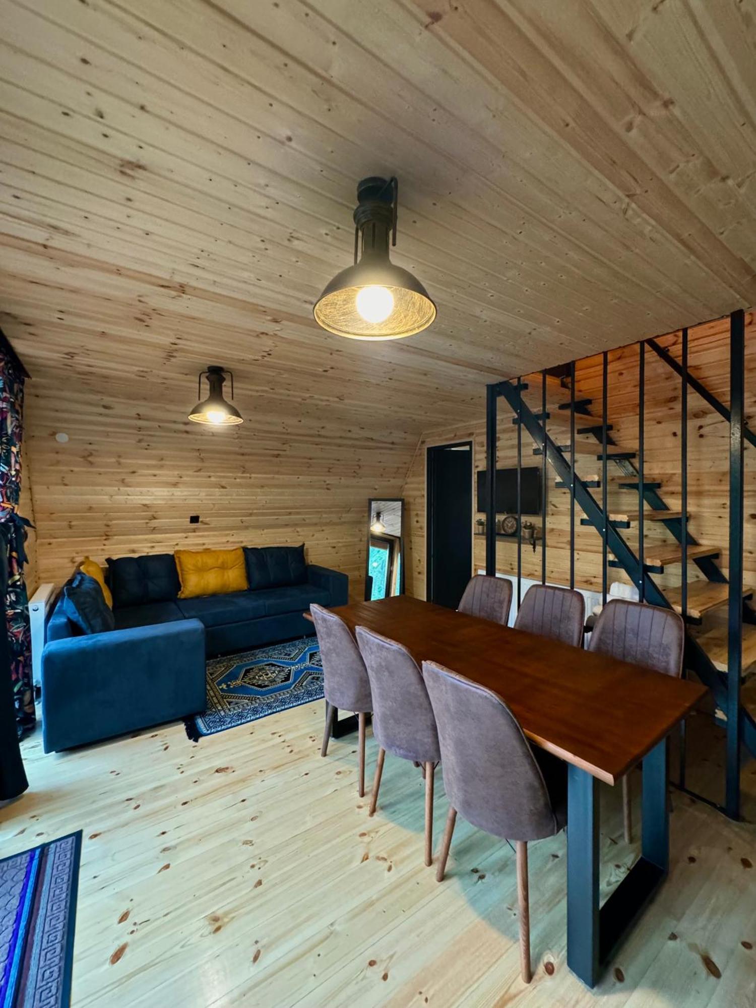 Kazbegi Inn Cottages Zewnętrze zdjęcie