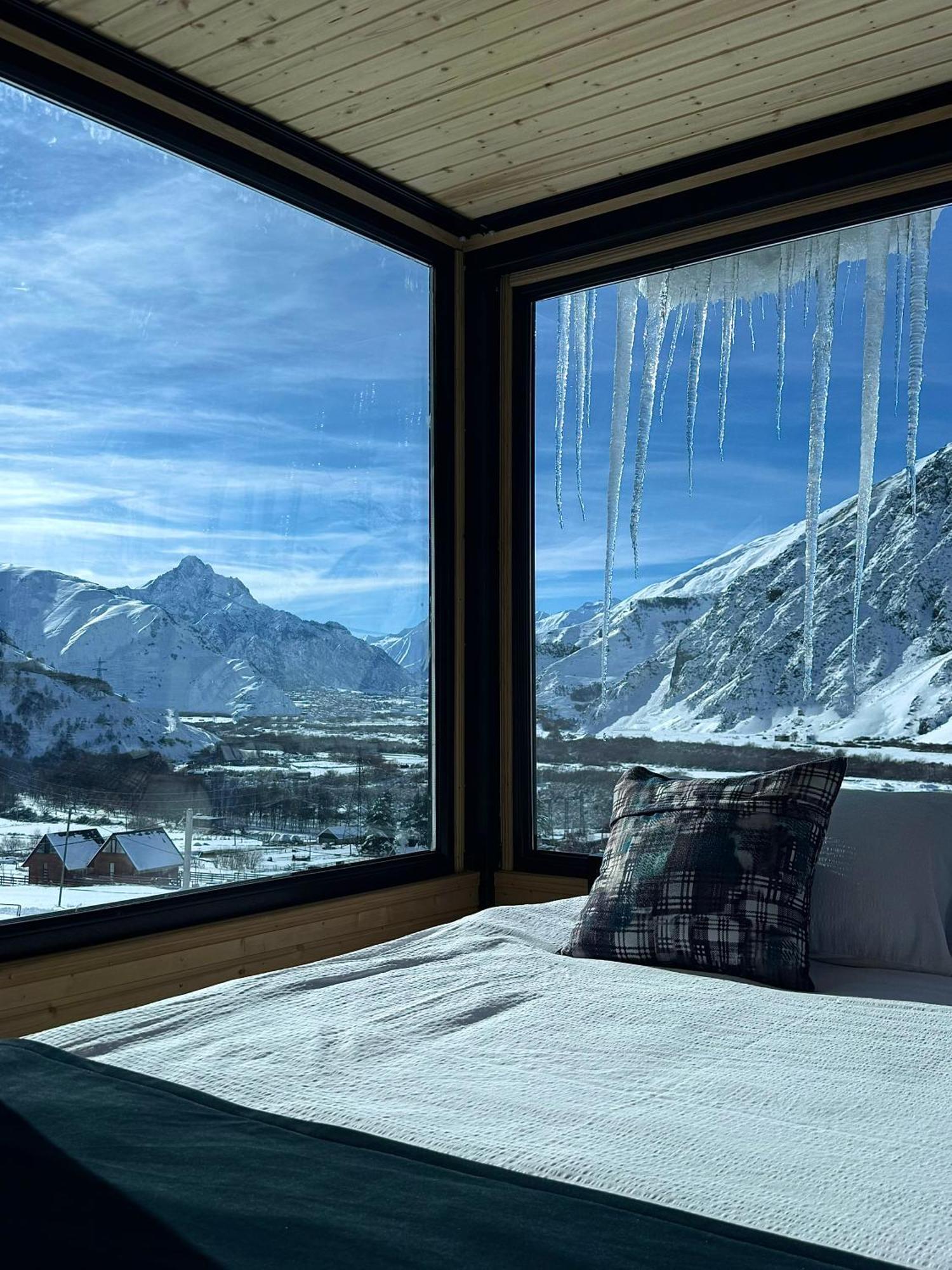 Kazbegi Inn Cottages Zewnętrze zdjęcie