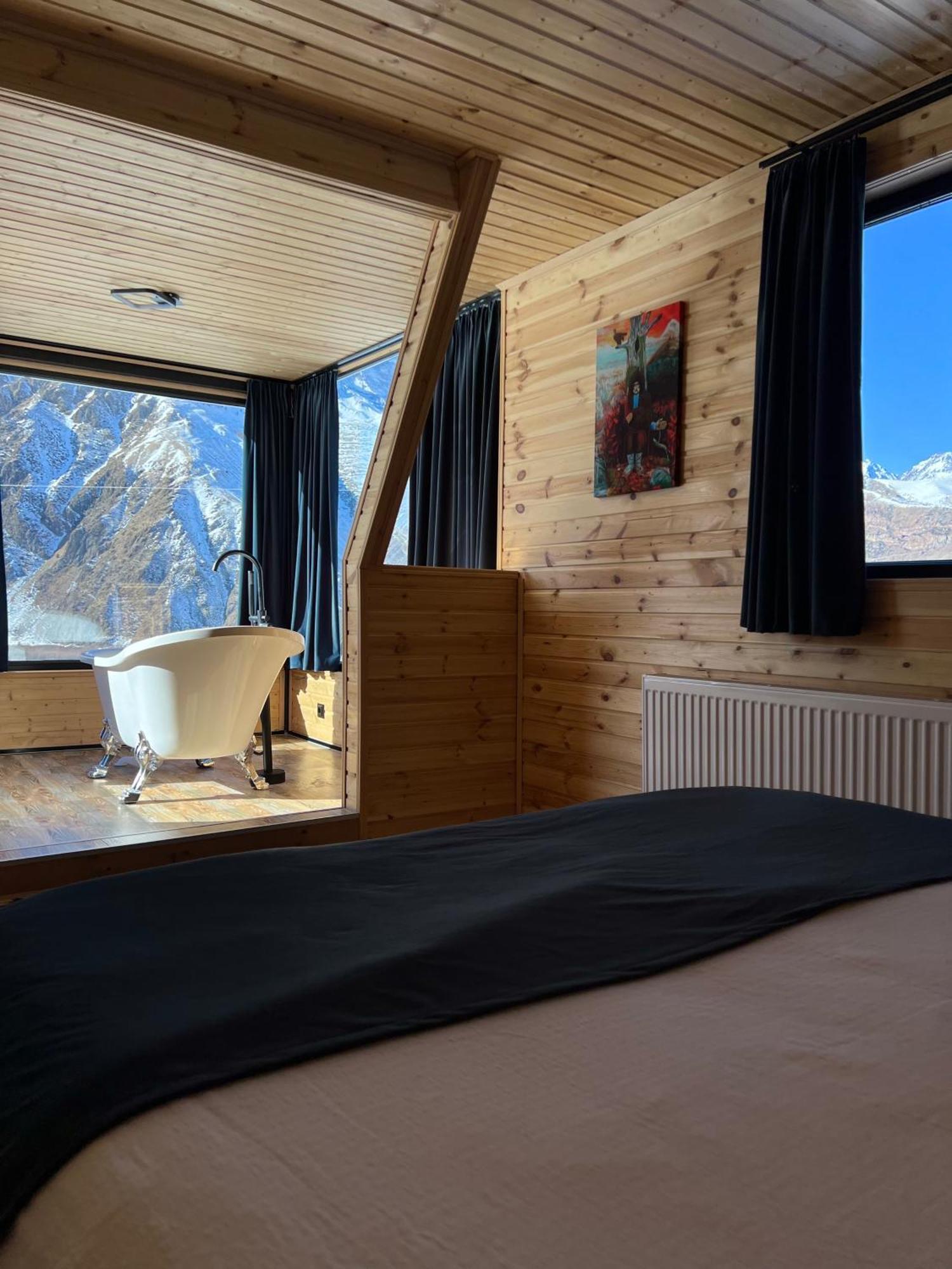 Kazbegi Inn Cottages Zewnętrze zdjęcie